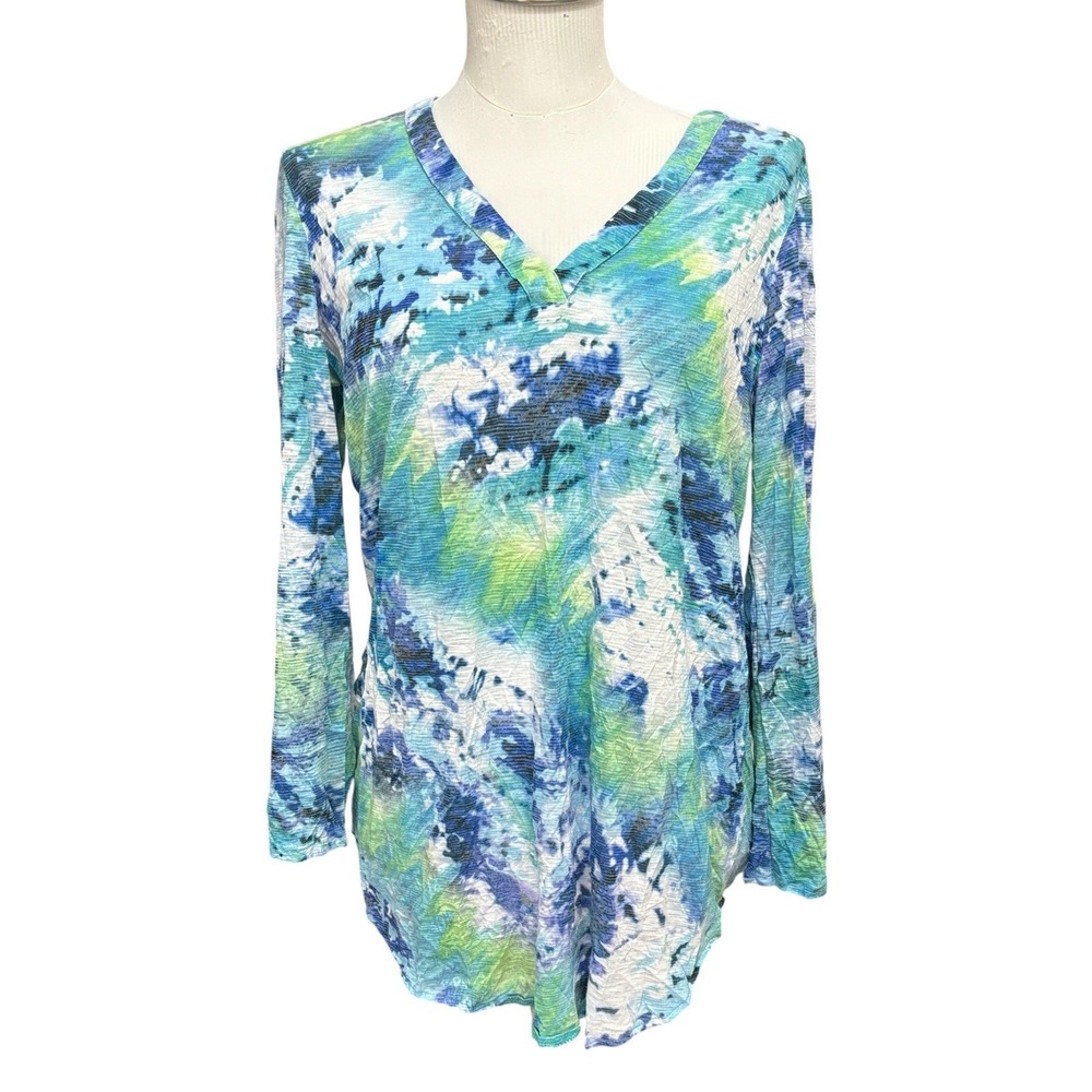 David Cline Shirt Crinkled. roll tab sleeves. V Neck Sz M Lightweight